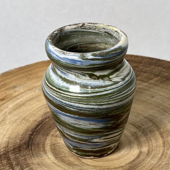 Beautiful Desert Sands Pottery Vase Green White Blue Swirl 4” EUC - Picture 1 of 6